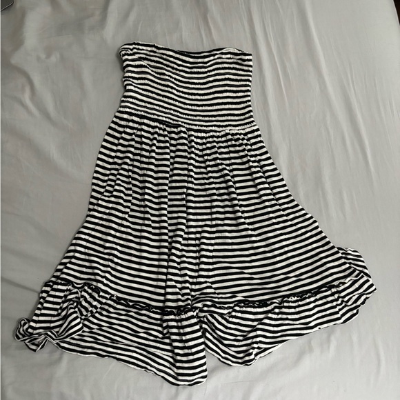 Black and white striped strapless dress - Picture 2 of 3